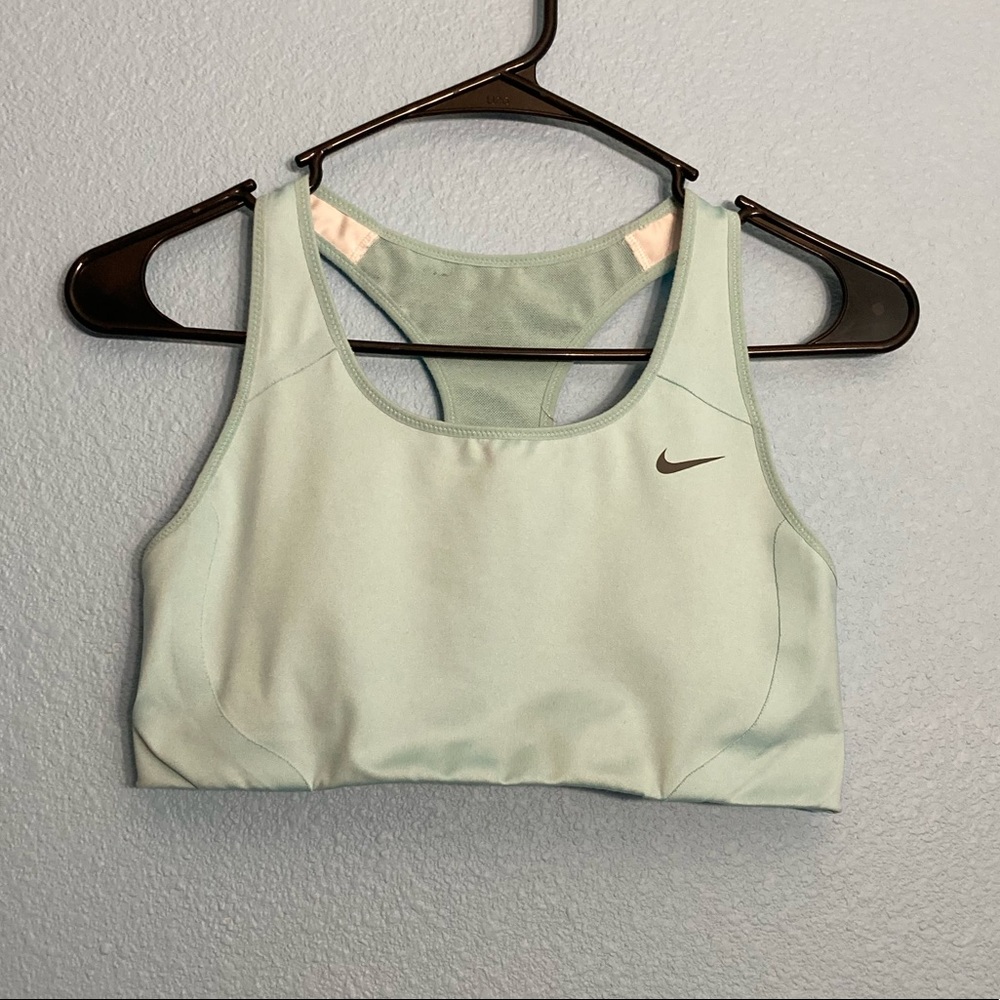 🔥Nike Racerback Sports Bra - Baby Blue